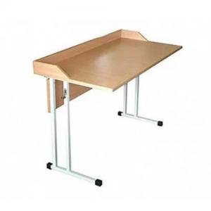 Стол для кабинета химии на металлокаркасе с бортиком (столешница с пластиковым покрытием)